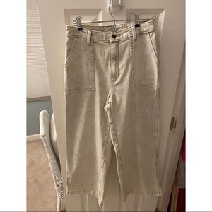 Universal Thread Wide Leg Cropped Jeans